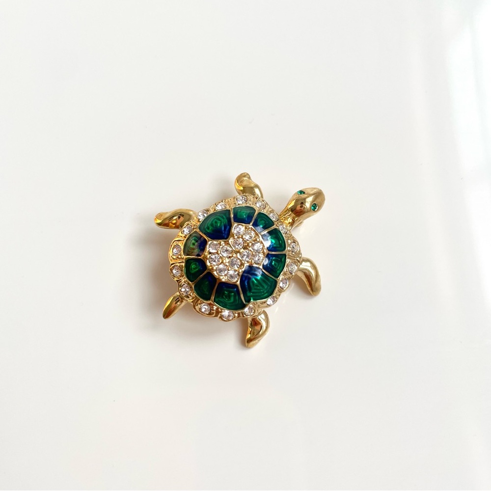 Attwood & Sawyer 1960s 22kt Gold-plated Enamel Crystal Brooch Pin
